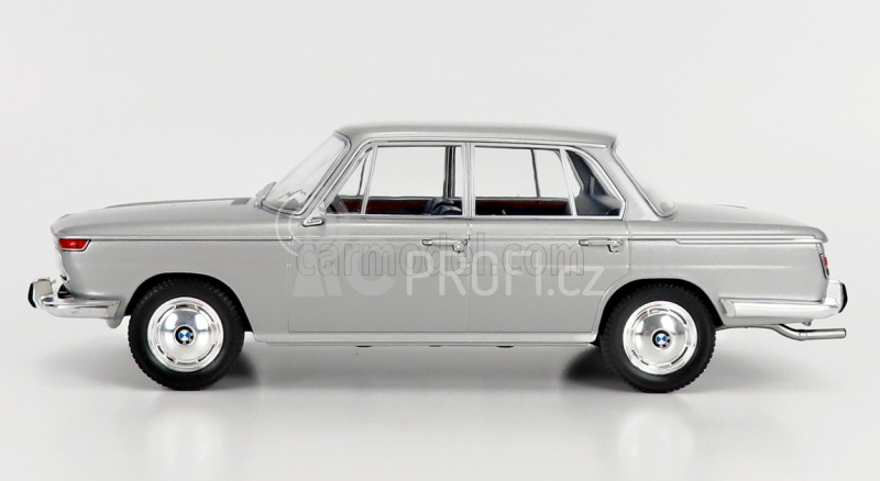 Mcg BMW 2000 (type 121) 1966 1:18 Silver