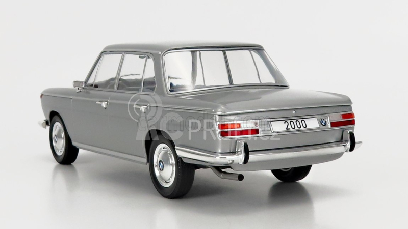 Mcg BMW 2000 (type 121) 1966 1:18 Silver