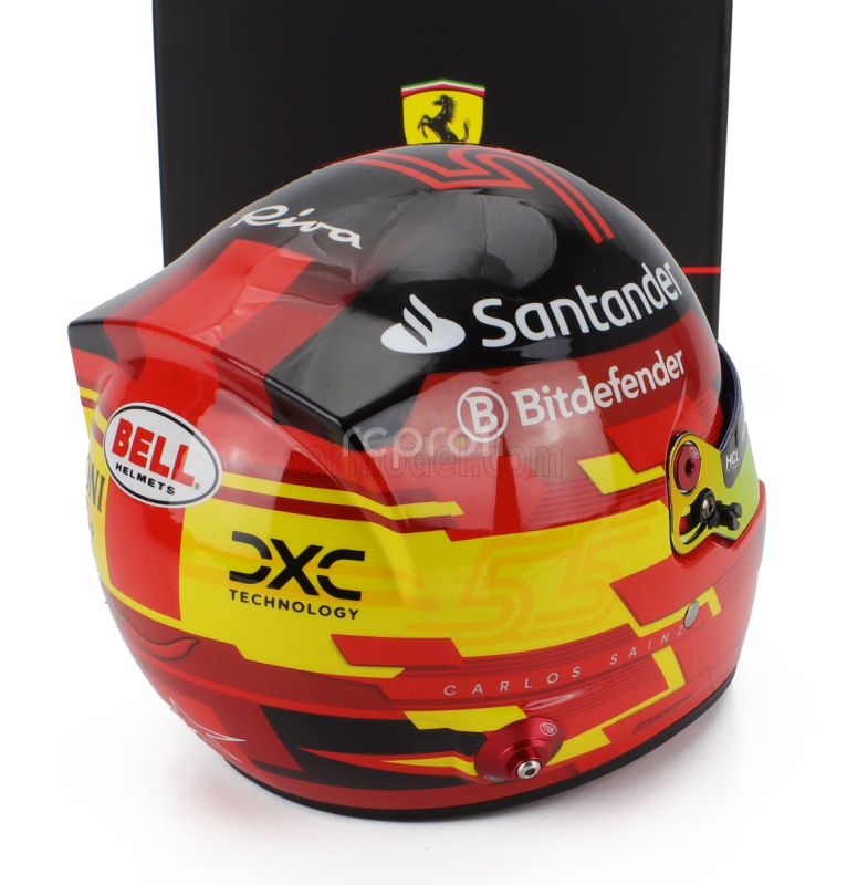 Mini helmet Bell helmet Casco Helmet F1 Carlos Sainz Team Ferrari 2024 1:2 Červená Černá Žlutá