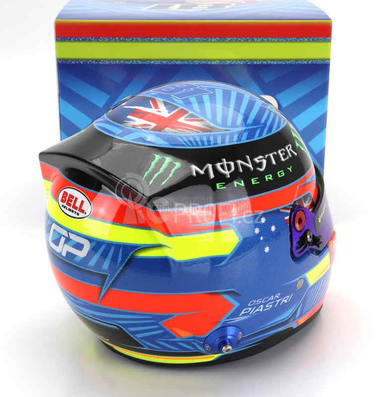 Mini helmet Bell helma F1 Oscar Piastri Team Mclaren N 81 Season 2024 1:2