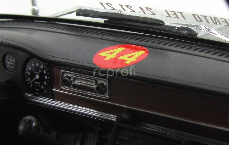 Minichamps Alfa romeo Exclusive For Italy - Giulia Super 1.6 Carabinieri (police) 1970 1:18 Zelená