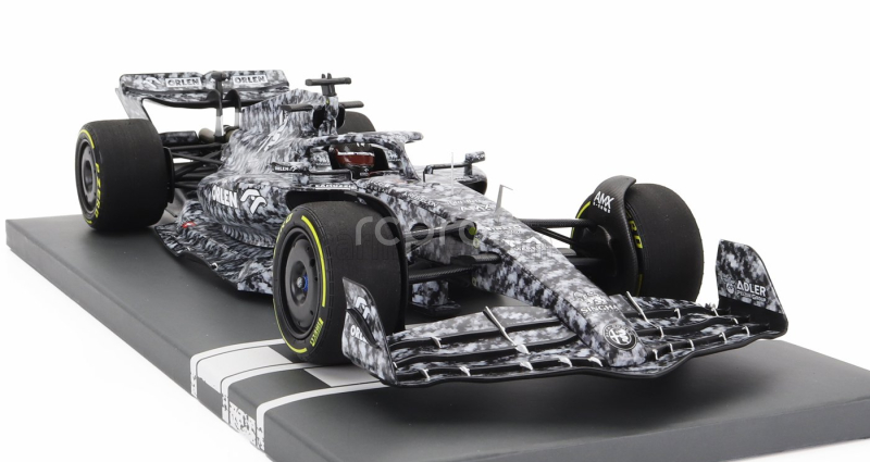 Minichamps Alfa romeo F1  C42 Team Orlen Racing N 24 Test Barcelona 2022 Guanyu Zhou 1:18 Černá Bílá