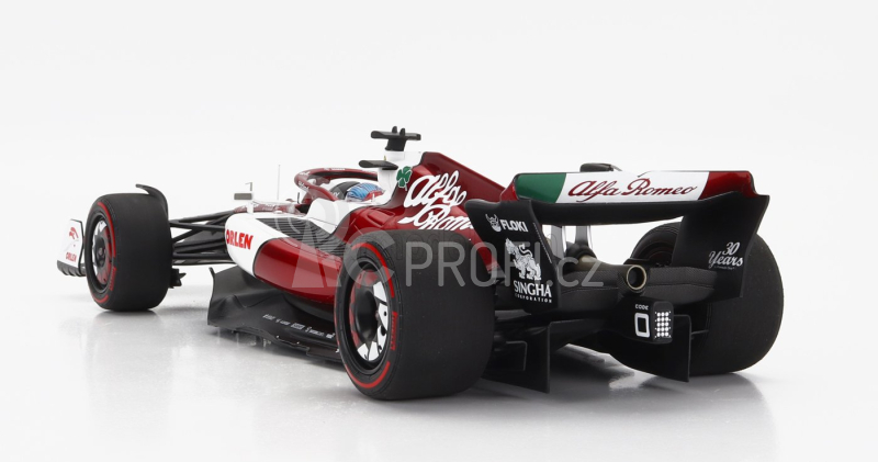 Minichamps Alfa romeo F1 C42 Team Orlen Racing N 77 1:18, bíločervená