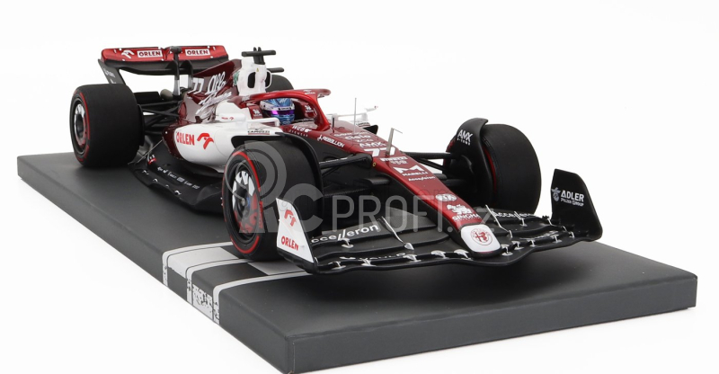 Minichamps Alfa romeo F1 C42 Team Orlen Racing N 77 1:18, bíločervená