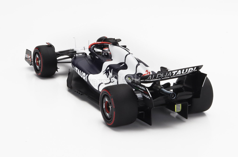 Minichamps Alpha tauri F1  At04 Team Alpha Tauri N 21 Silverstone British Gp 2023 Nyck De Vries 1:18 Modrá Bílá
