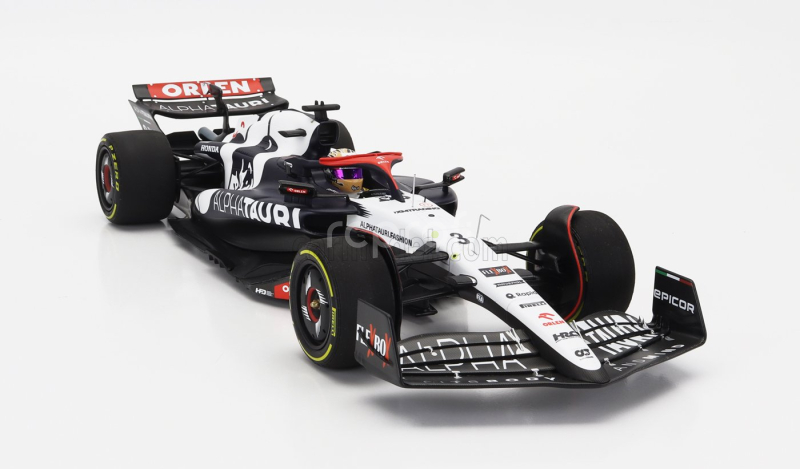 Minichamps Alpha tauri F1  At04 Team Alpha Tauri N 3 Hungarian Gp With Pit Board 2023 Daniel Ricciardo 1:18 Modrá Bílá