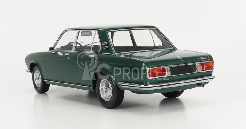 Minichamps BMW 2500 Berline (e3) 1968 1:18 Green Met