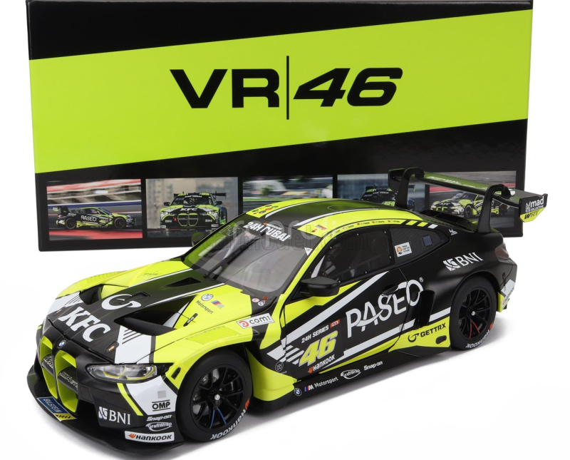 Minichamps BMW 4-series M4 Gt3 Team Wrt N 46 3rd 24h Dubai 2023 Valentino Rossi - Sean Gelael - Max Hesse - Maxime Martin - Timothy Whale 1:18 Žlutá Černá