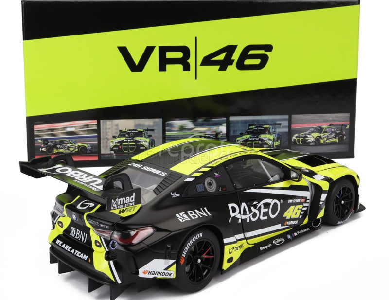 Minichamps BMW 4-series M4 Gt3 Team Wrt N 46 3rd 24h Dubai 2023 Valentino Rossi - Sean Gelael - Max Hesse - Maxime Martin - Timothy Whale 1:18 Žlutá Černá