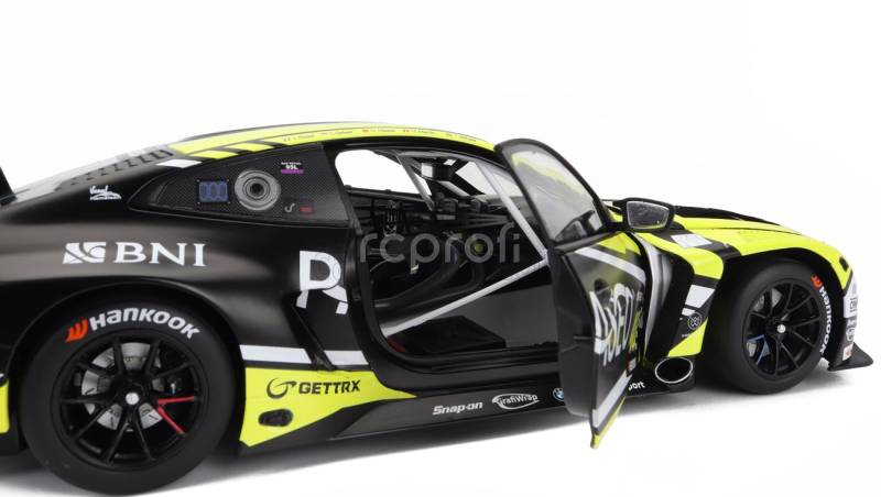 Minichamps BMW 4-series M4 Gt3 Team Wrt N 46 3rd 24h Dubai 2023 Valentino Rossi - Sean Gelael - Max Hesse - Maxime Martin - Timothy Whale 1:18 Žlutá Černá
