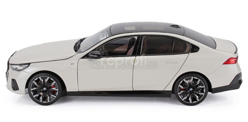 Minichamps BMW 5-series I5 (g60) 2023 1:18 Bílý Met