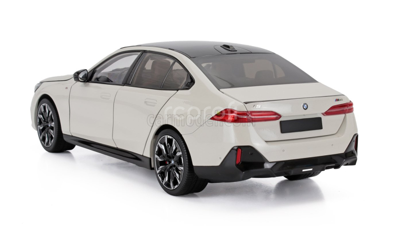 Minichamps BMW 5-series I5 (g60) 2023 1:18 Bílý Met