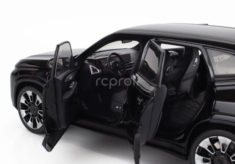 Minichamps BMW X-series Xm (g09) 2023 1:18 Black