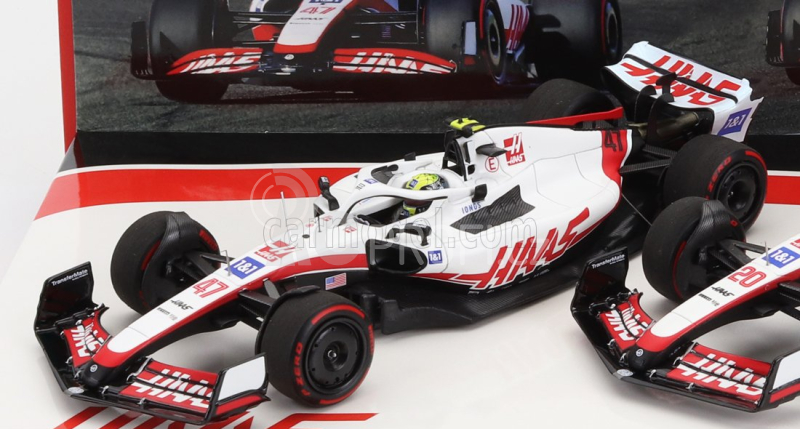 Minichamps Haas F1 Set dvou modelů 1:43, bíločervená