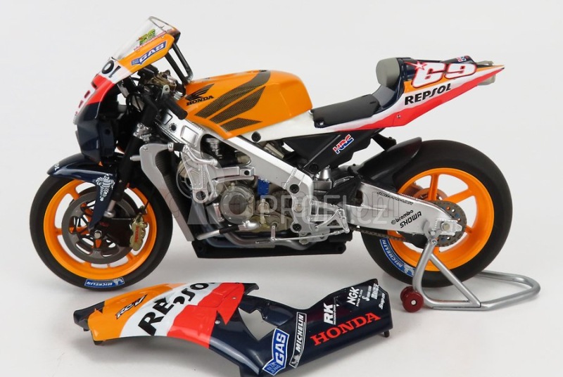 Minichamps Honda Rc211v N 69 Motogp Nicky Hayden 2006 World Champion 1:12