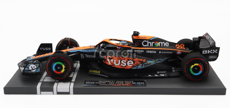 Minichamps Mclaren F1  Mcl36 Team Mclaren N 28 Test Abu Dhabi 2022 Oscar Piastri 1:18 Oranžová Světle Modrá