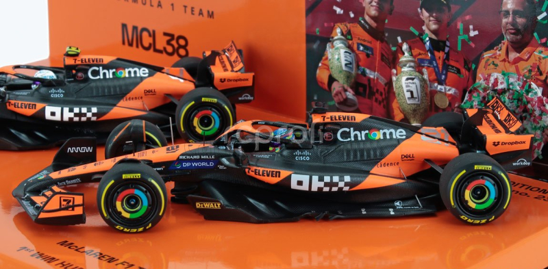 Minichamps Mclaren Set 2x F1  Mcl38 Team Mclaren N 81 Winner Hungarian Gp 2024 Oscar Piastri + N 4 2nd Hungarian Gp 2024 Lando Norris 1:43 Oranžová Černá