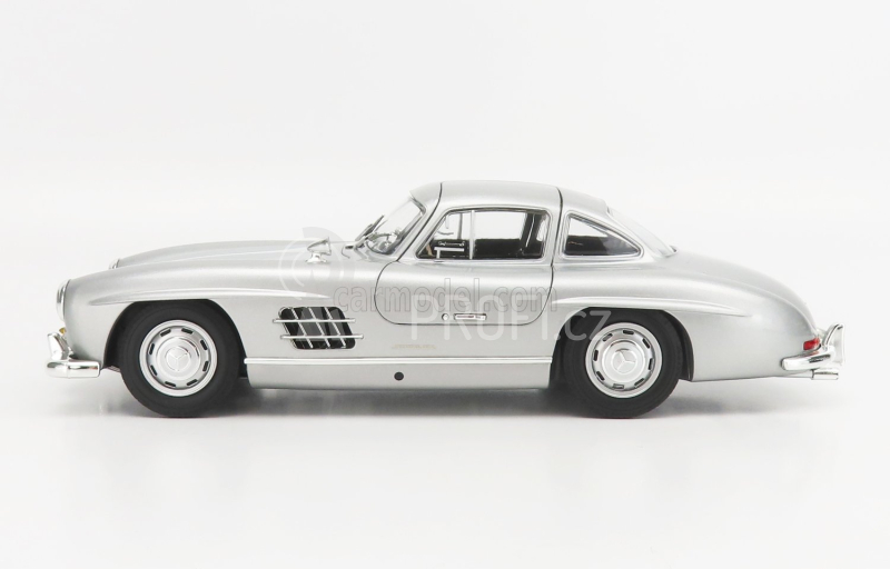 Minichamps Mercedes benz 300sl Coupe Gullwing (w198) 1955 1:18 Silver