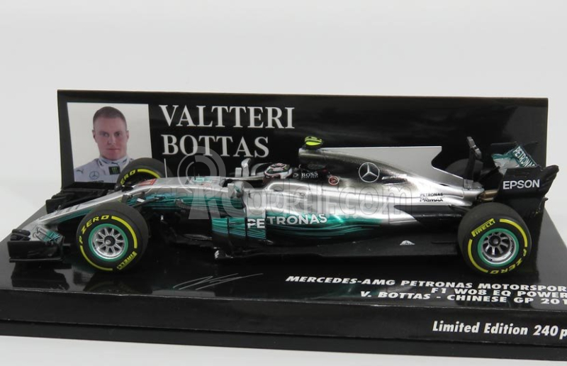 Minichamps Mercedes gp F1 W08 Eq Power+ Amg N 77 1:43, stříbrná