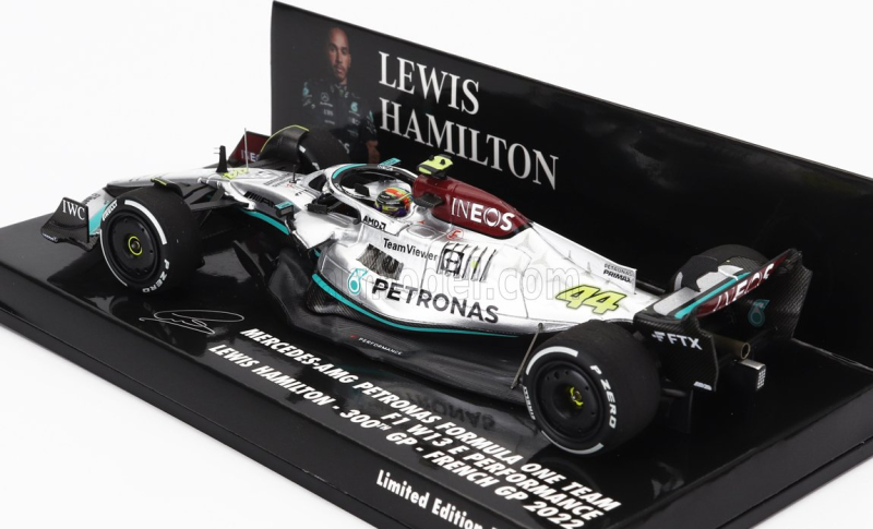Minichamps Mercedes gp F1 W13e Team Mercedes-amg Petronas F1 N 44 (300th F1 Grand Prix) 2nd France Gp 2022 Lewis Hamilton 1:43 Stříbrná Zelená