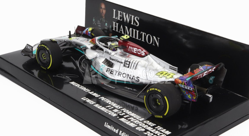 Minichamps Mercedes gp F1 W13e Mercedes-amg Petronas F1 N 44 1:43, stříbrná