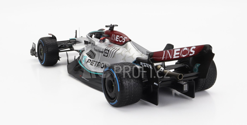 Minichamps Mercedes gp F1 W13e Mercedes-amg Petronas F1 N 63 1:18, stříbrná