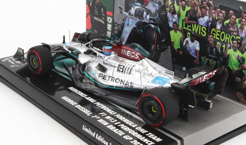 Minichamps Mercedes gp F1 W13e Mercedes-amg Petronas F1 N 63 1:43, stříbrná