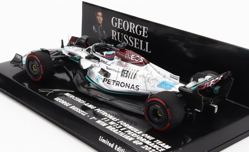 Minichamps Mercedes gp F1 W13e Team Mercedes-amg Petronas F1 N 63 (first F1 Win) Winner Brazilian Gp 2022 George Russell 1:43 Stříbrná Zelená