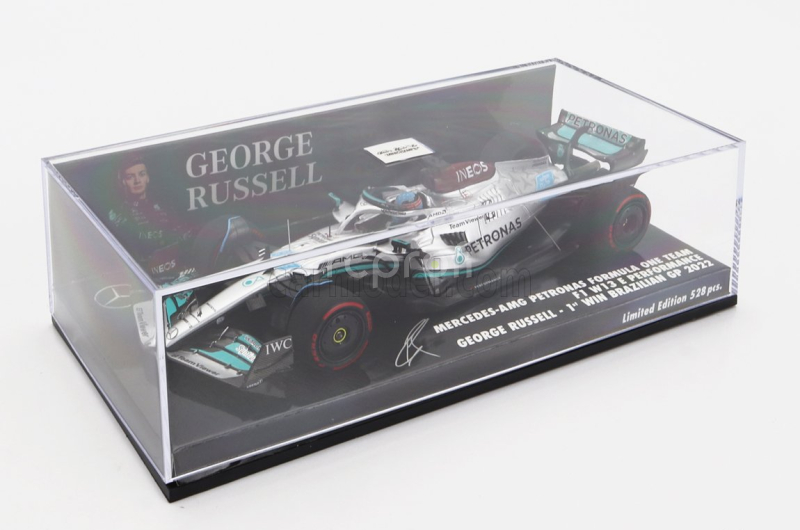 Minichamps Mercedes gp F1 W13e Team Mercedes-amg Petronas F1 N 63 (first F1 Win) Winner Brazilian Gp 2022 George Russell 1:43 Stříbrná Zelená