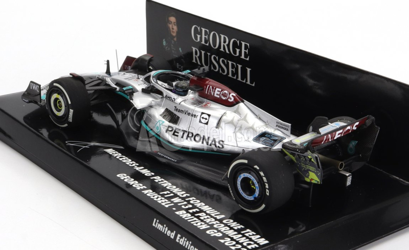Minichamps Mercedes gp F1 W13e Team Mercedes-amg Petronas F1 N 63 Silverstone British Gp 2022 George Russel 1:43 Stříbrná Zelená