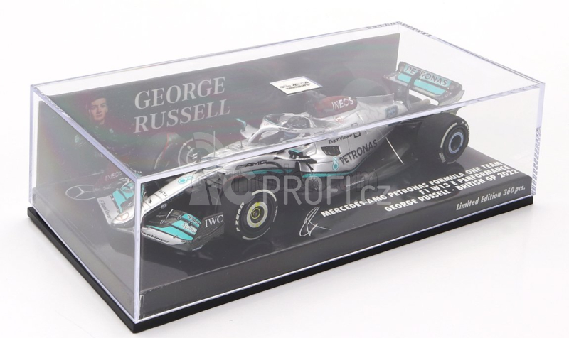 Minichamps Mercedes gp F1 W13e Team Mercedes-amg Petronas F1 N 63 Silverstone British Gp 2022 George Russel 1:43 Stříbrná Zelená