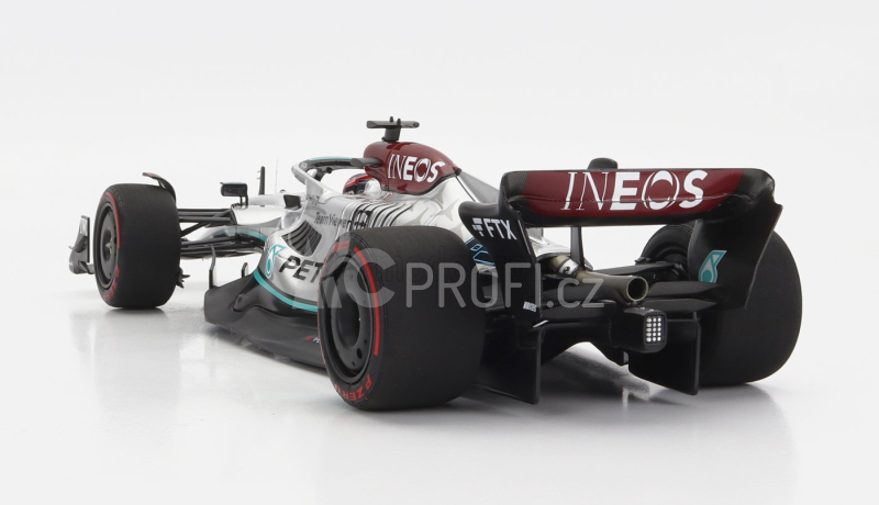 Minichamps Mercedes gp F1 W13e Mercedes-amg Petronas F1 N 63 1:18, stříbrná