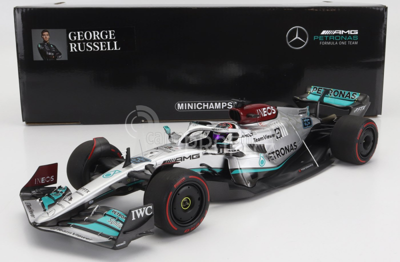 Minichamps Mercedes gp F1 W13e Mercedes-amg Petronas F1 N 63 1:18, stříbrná