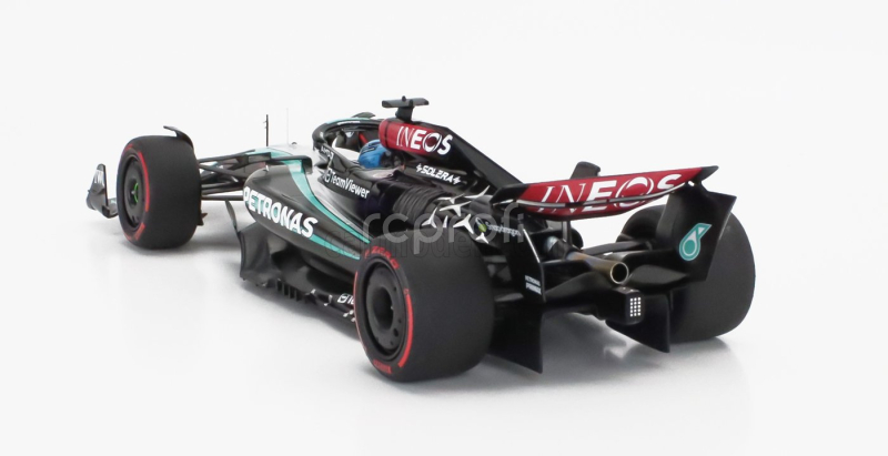 Minichamps Mercedes gp F1  W15 Eq Performance Team Amg Petronas Motorsport N 63 British Gp 2024 George Russell 1:18 Černá Stříbrná Zelená
