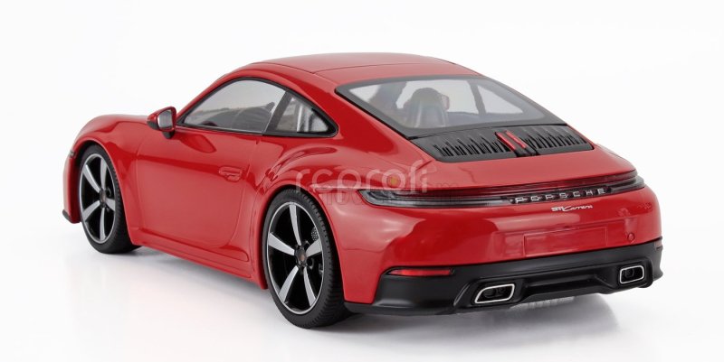 Minichamps Porsche 911 992-2 Carrera Coupe 2024 1:18 Red
