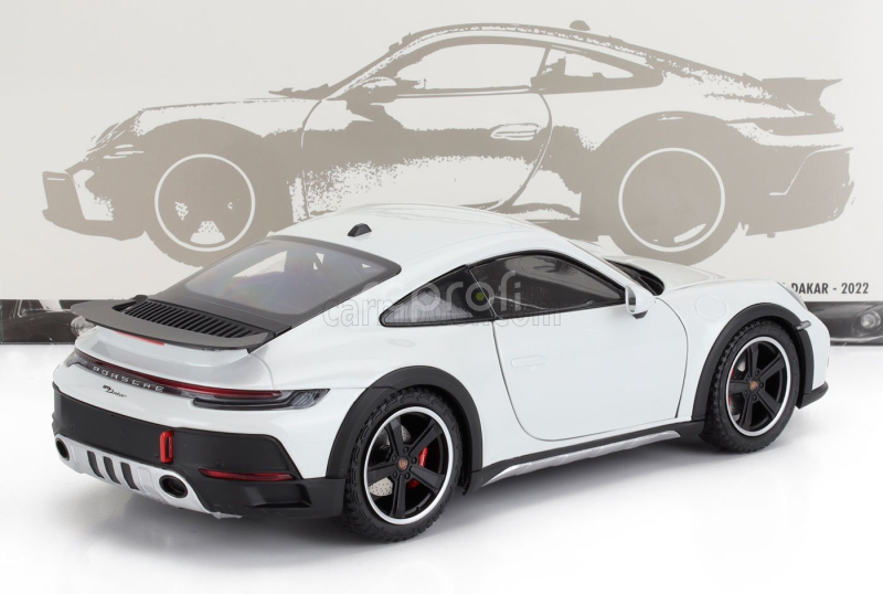 Minichamps Porsche 911 992 Dakar Coupe 2022 1:18 Světle Šedá