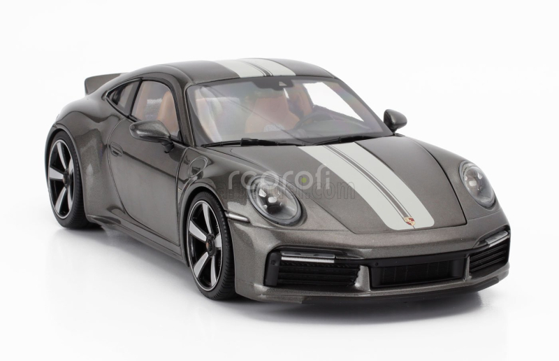 Minichamps Porsche 911 992 Sport Classic Coupe 2022 1:18 Grey