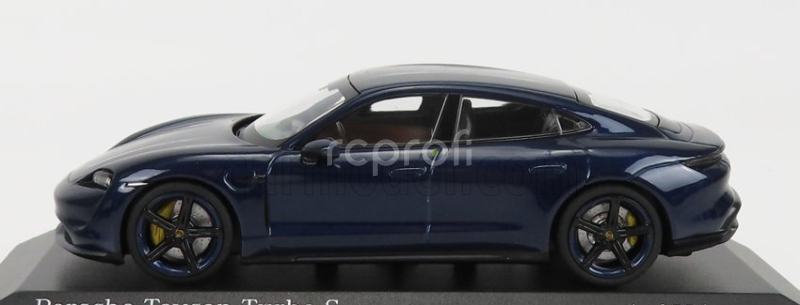 Minichamps Porsche Taycan Turbo S Cross 2020 1:43 Blue Met