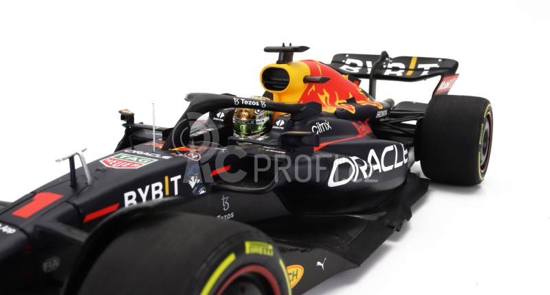 Minichamps Red bull F1 Rb18 Team Oracle Red Bull Racing N 1 1:18, tmavě modrá