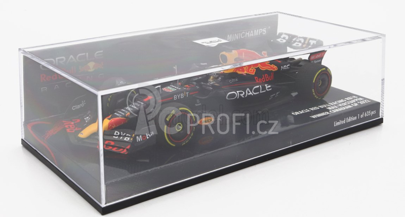 Minichamps Red bull F1 Rb18 Team Oracle Red Bull Racing N 1 1:43, tmavě modrá