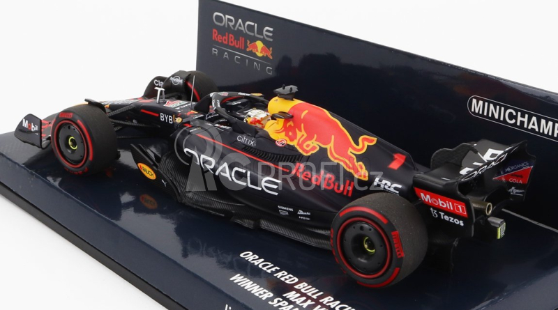 Minichamps Red bull F1 Rb18 Team Oracle Red Bull Racing N 1 1:43, tmavě modrá