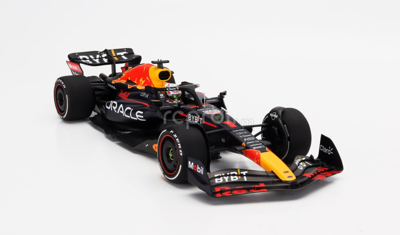 Minichamps Red bull F1  Rb18 Team Oracle Red Bull Racing N 1 World Champion Winner Austin Usa Gp 2022 Max Verstappen 1:18 Matná Modrá Žlutá Červená