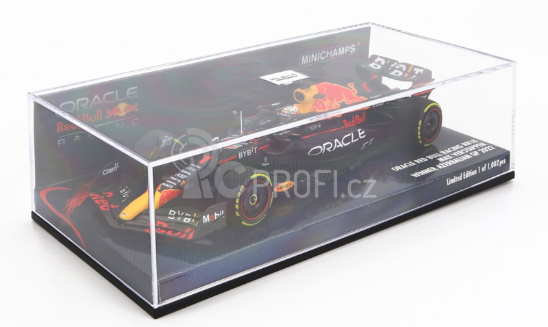 Minichamps Red bull F1 Rb18 Team Oracle Red Bull Racing N 1 1:43, tmavě modrá