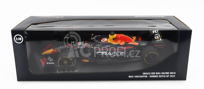 Minichamps Red bull F1 Rb18 Team Oracle Red Bull Racing N 1 1:18, tmavě modrá
