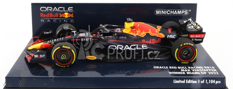 Minichamps Red bull F1 Rb18 Team Oracle Red Bull Racing N 1 1:43, tmavě modrá