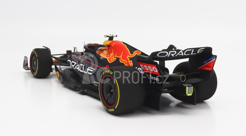 Minichamps Red bull F1 Rb18 Team Oracle Red Bull Racing N 11 1:18, tmavě modrá