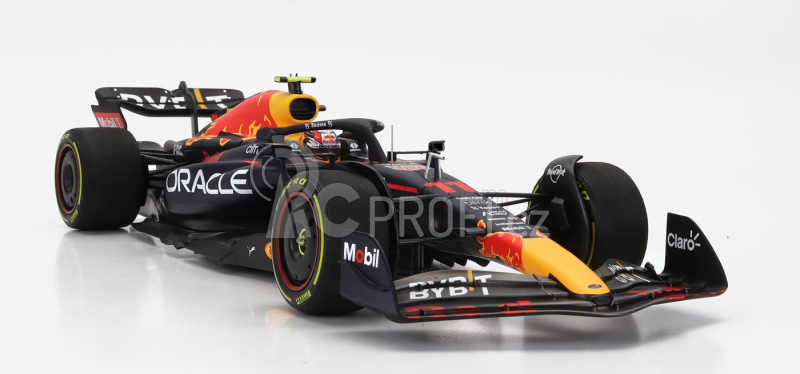 Minichamps Red bull F1 Rb18 Team Oracle Red Bull Racing N 11 1:18, tmavě modrá