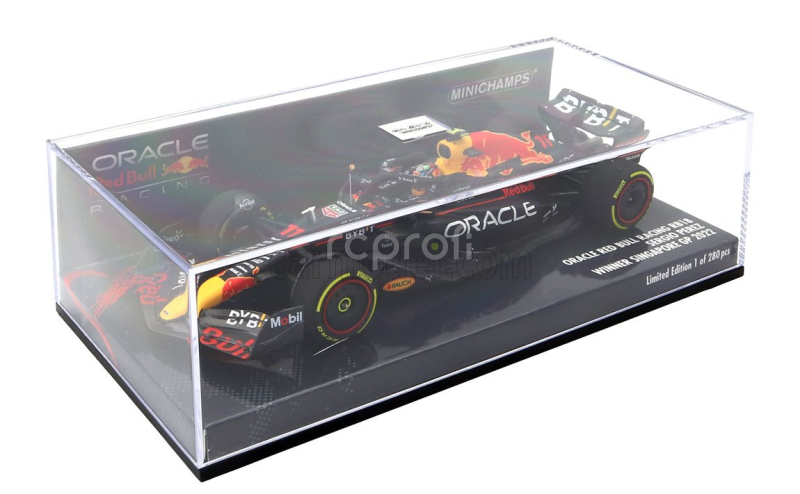 Minichamps Red bull F1  Rb18 Team Oracle Red Bull Racing N 11 Winner Singapore Gp 2022 Sergio Perez 1:43 Matná Modrá Žlutá Červená