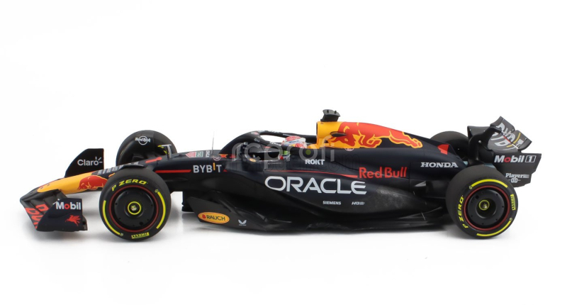 Minichamps Red bull F1  Rb20 Team Oracle Red Bull Racing N 1 World Champion Winner Japan Gp 2024 Max Verstappen 1:18 Modrá Žlutá Červená