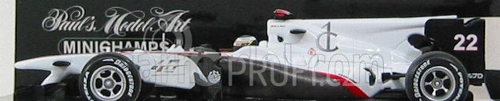 Minichamps Sauber F1 C29 N 22 - 40th Anniversary Sauber 1:43, bílá